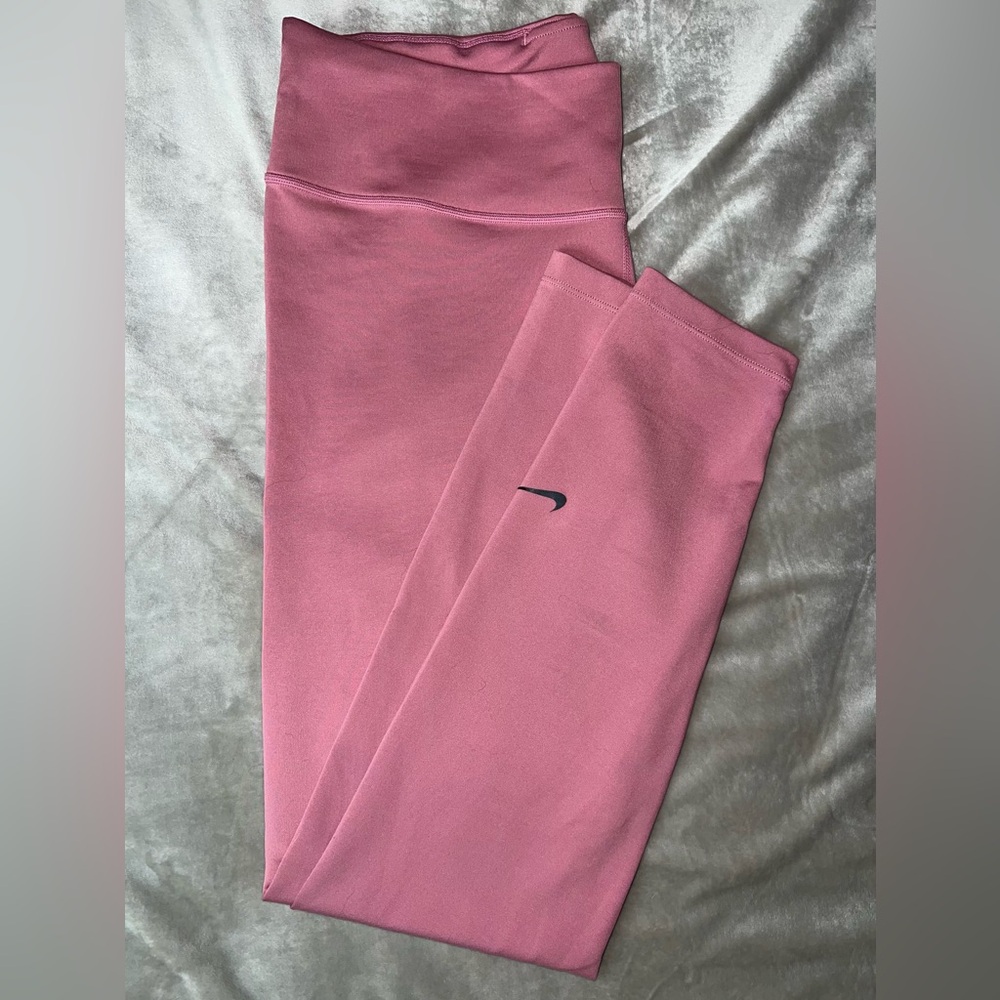 NIKE Dry-Fit Leggings